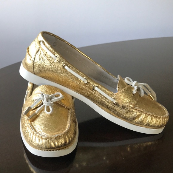 michael kors boat shoes